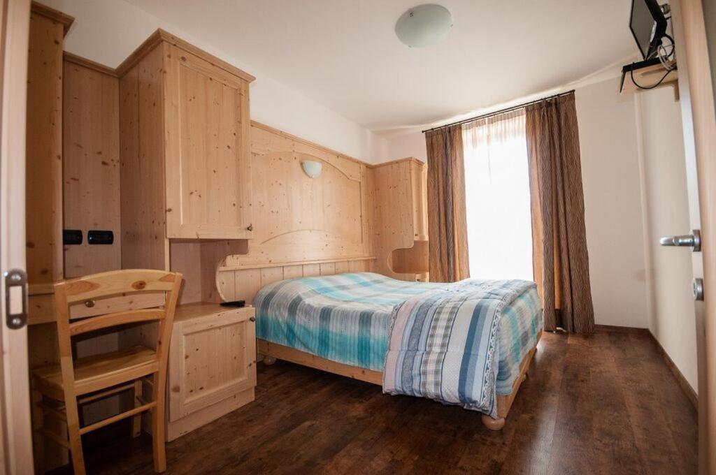 B&B Ledro Mezzolago Rum bild