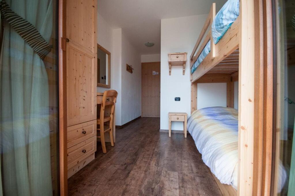 B&B Ledro Mezzolago Rum bild